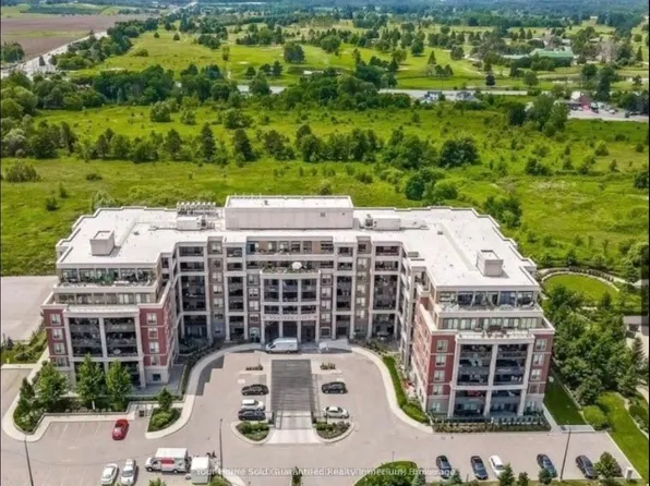 25 Baker Hill Blvd, Whitchurch Stouffville, ON L4A 1P8