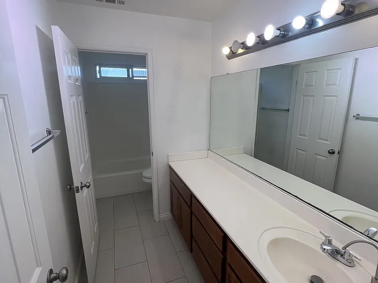 13862 Camp Rock St — Photo 12