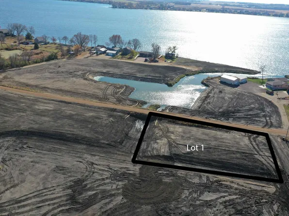 Dakota Ave #1, Madison, SD 57042