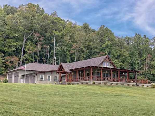 667 Ledford Rd, Dillard, GA 30537