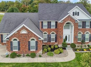 488 Ridge Meadow Ln, Washington, MO 63090