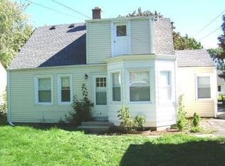 4927 N 74th St, Milwaukee, WI 53218