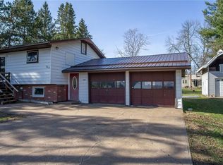 228 W Dell St, New Auburn, WI 54757