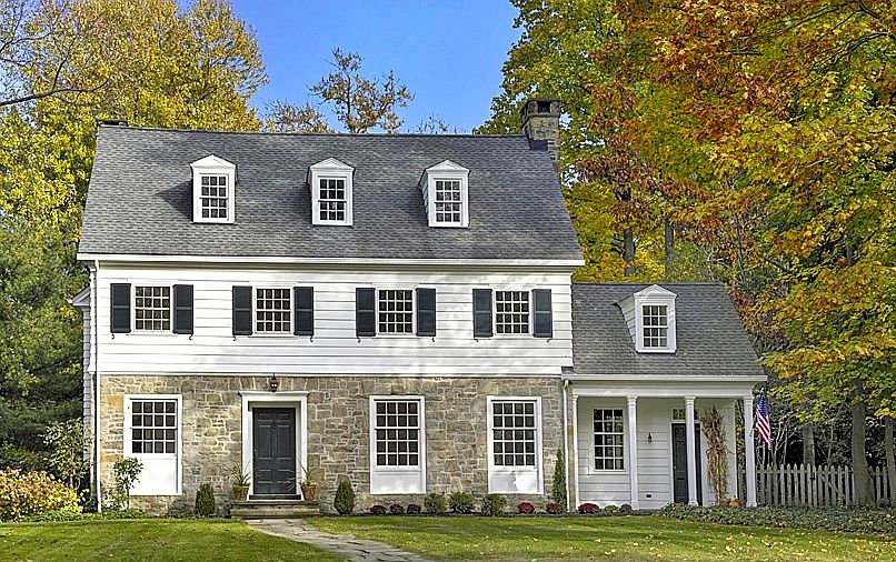 2291 Demington Dr, Cleveland Heights, OH 44106 | Zillow