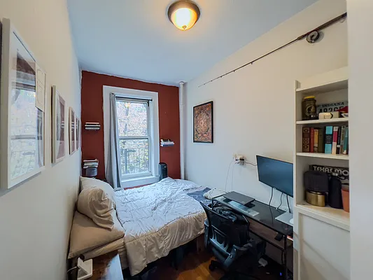 Rented by Denise Rosenblum, LREB | media 17