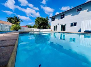 750 SW 98th Ave, Hollywood, FL 33025