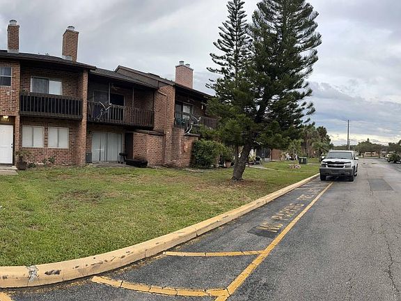 3rd image of 5124 Picadilly Circus Ct #12