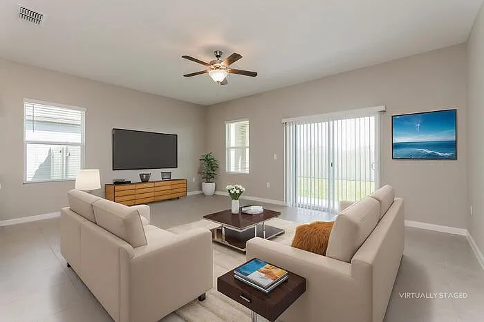 3 bed, 2.0 bath, 1662 sqft, $2,095 — Photo 4