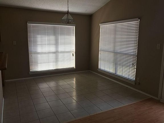 5th image of 2524 Galemeadow Dr