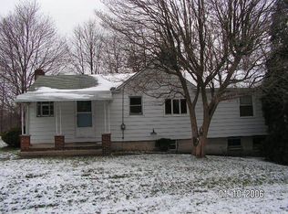 1919 Canton Rd, Akron, OH 44312