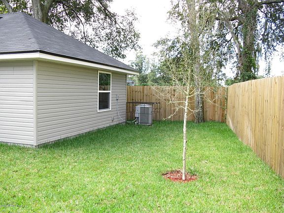 3rd image of 5757 Harris Ave