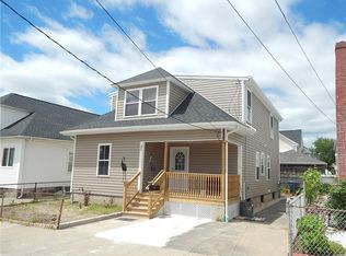31 Carr St, Providence, RI 02905