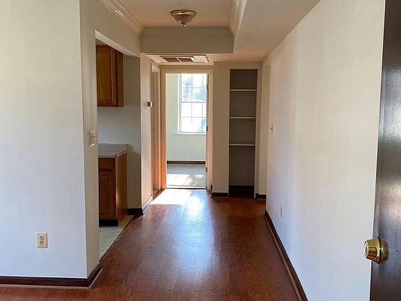 4th image of 29 46th St SE APT 2