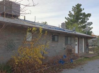 220 W Alma St, Moapa Valley, NV 89040