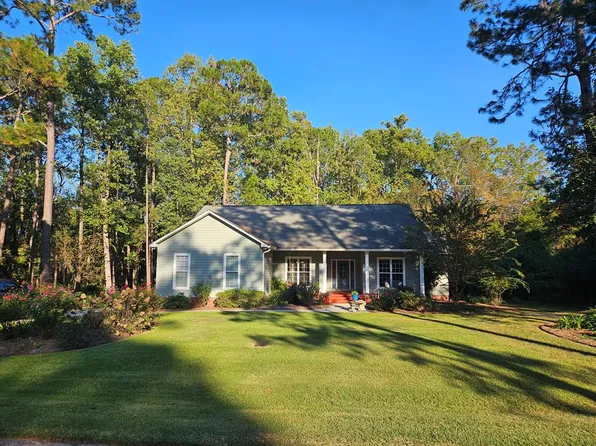 5801 Westlake Dr, Tifton, GA 31794