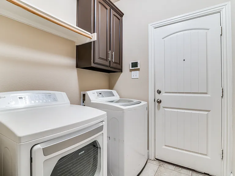 Laundry with washer & dryer included