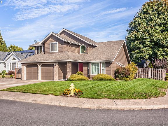 2nd image of 12970 SE La Cresta Dr