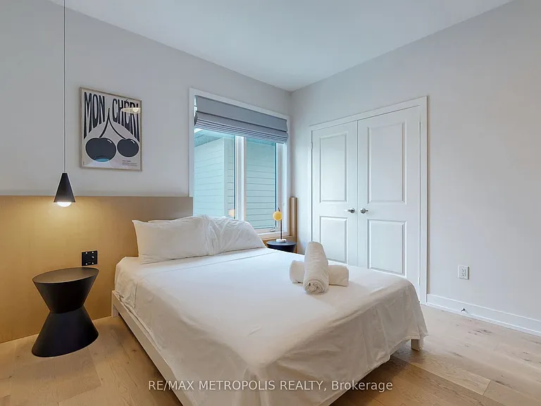 104 Stoneleigh Dr — Photo 27