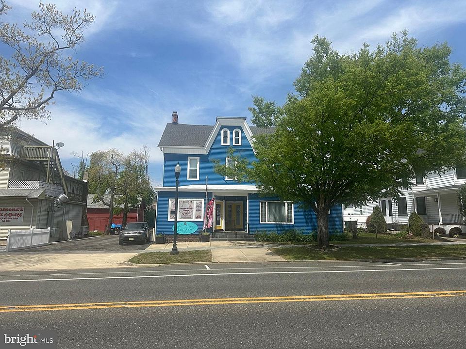 1st image of 3 E Mantua Ave