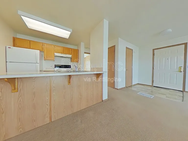 2950 NW Tyler Ave #207 — Photo 5