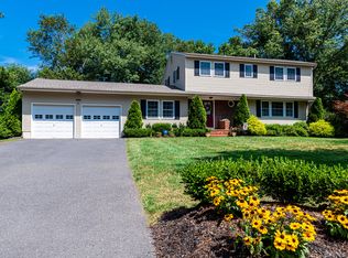 626 Dutch Neck Rd, Hightstown, NJ 08520