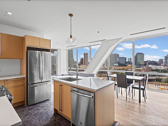 3rd image of 510 W Erie St #1303