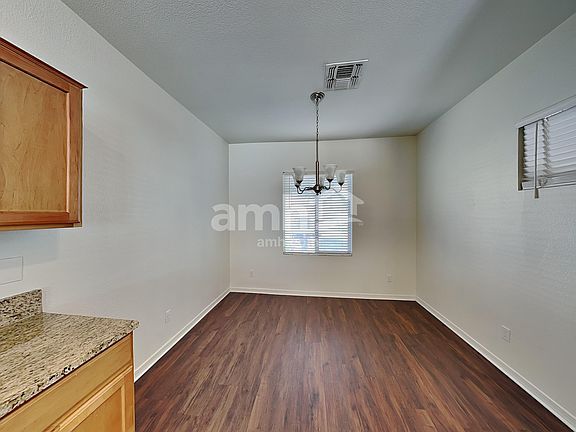 5th image of 138 E Calle Del Rondador