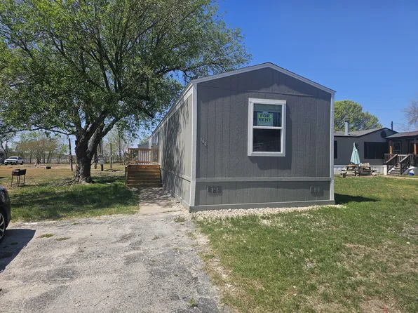 160 Tonkawa Trl, Lockhart, TX 78644