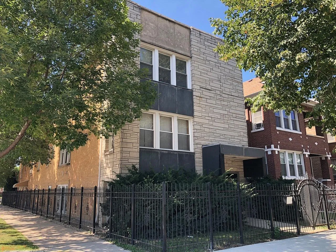1 bed, 700 sqft, $1,150 — Photo 1