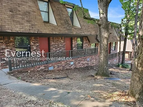 9 Meredith Ct Photo 1