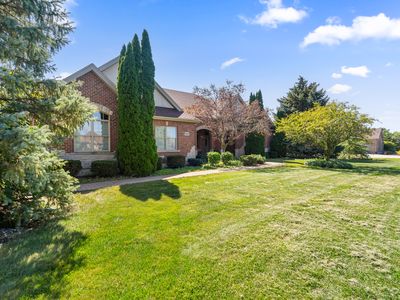 8421 W Blackthorne Way, Frankfort, IL, 60423