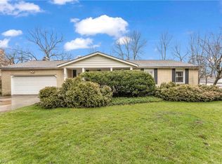 40 Leonard Ave, Northfield, OH 44067