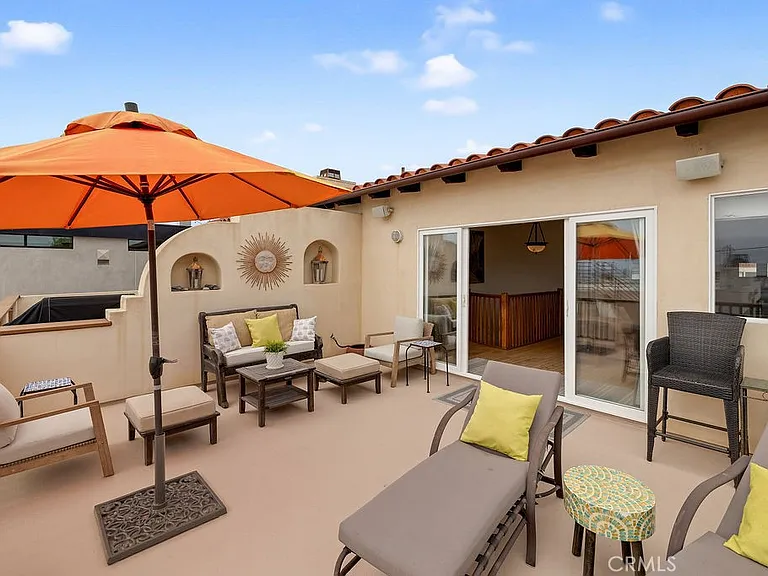 817 Monterey Blvd — Photo 17