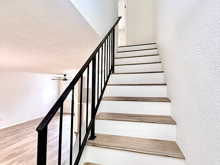 6739 Coldwater Canyon Ave #5 — Photo 16