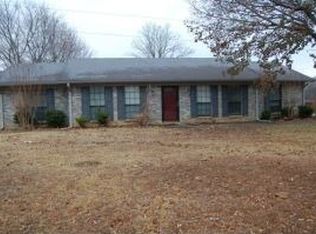 1202 Harrison St, Tupelo, MS 38801