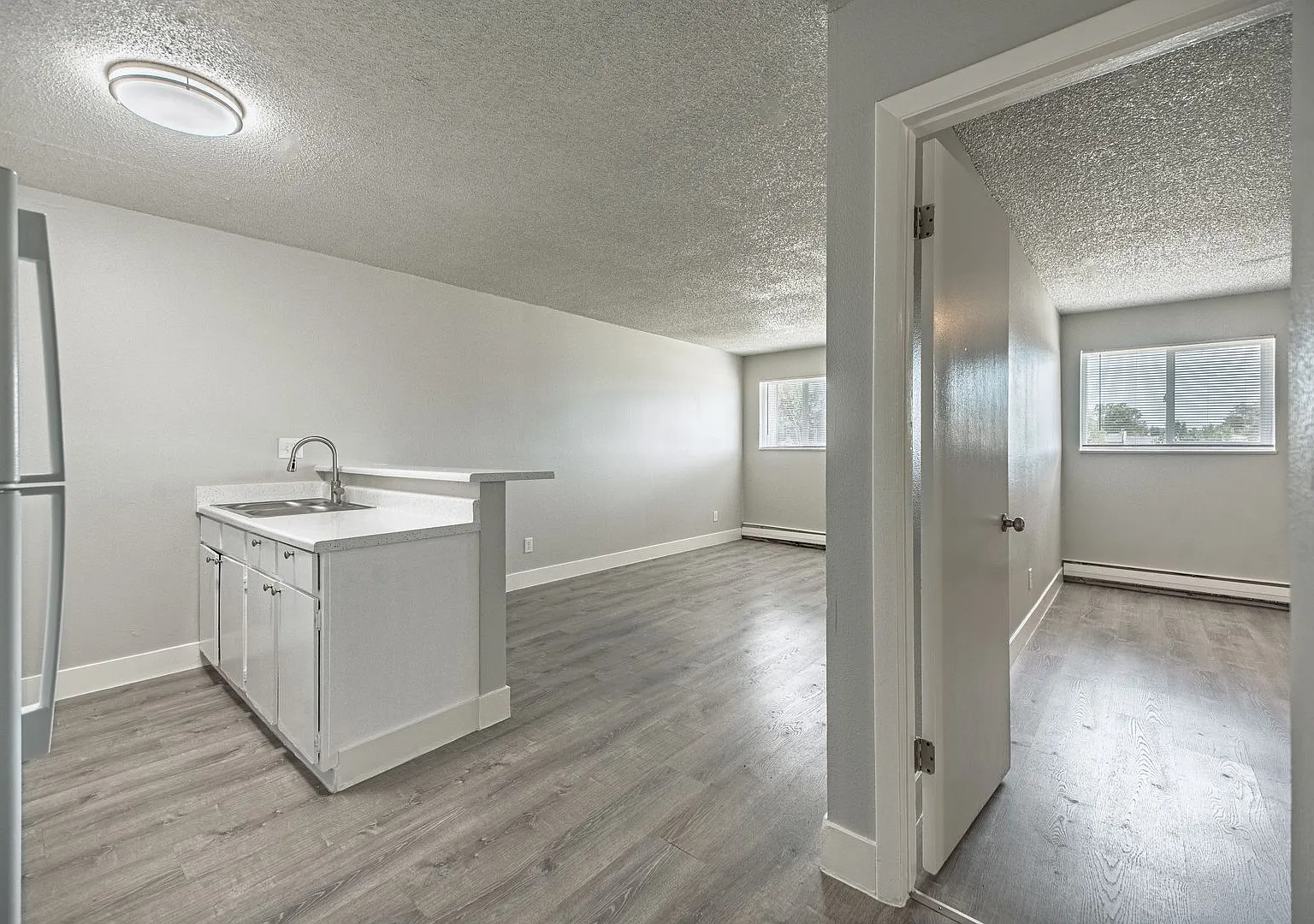 Affordable 1-Bedroom | Freshly Renovated + Storage Unit Included | Move-In Ready & Save First Mon... — Photo 4
