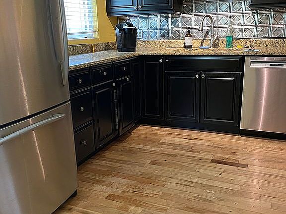 4th image of 124 N Lost Lake Ln
