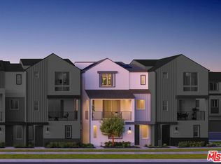 1660 Coral Sea Ln, San Pedro, CA 90732