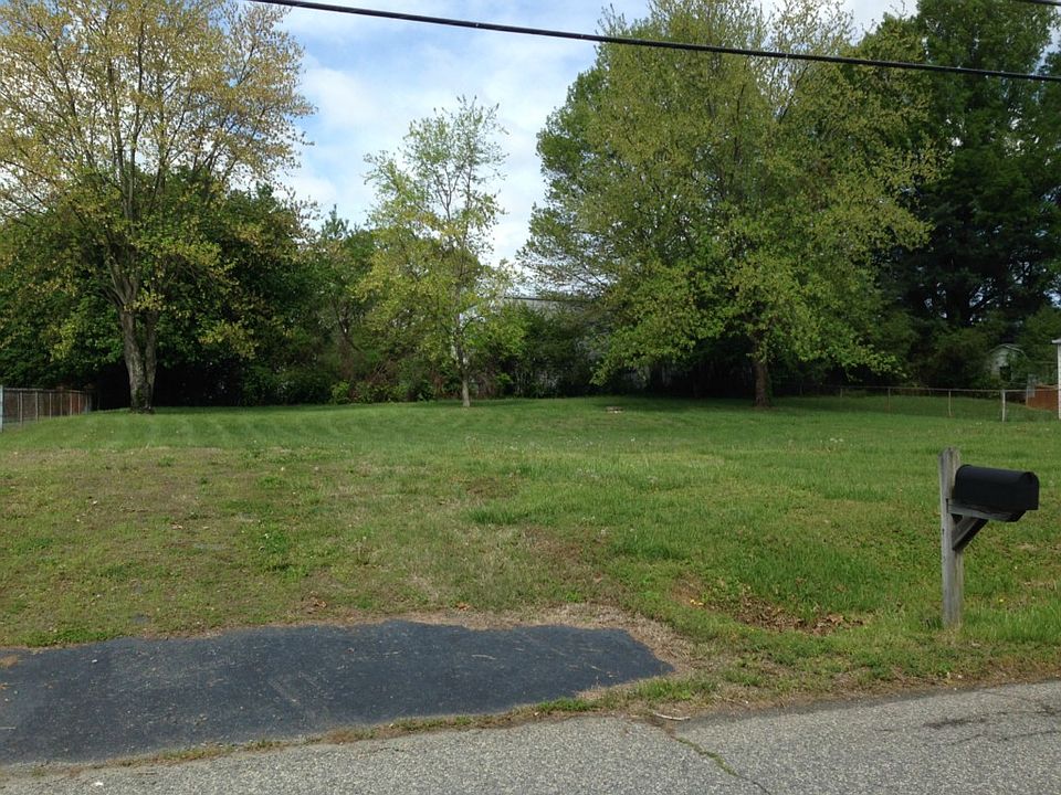 1st image of 3734 Clinard Ave