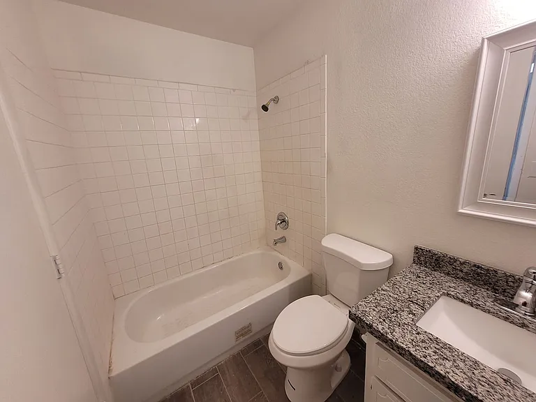 2630 S Virginia Dr — Photo 6