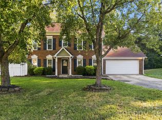 4209 Hounds Run Dr, Matthews, NC 28105