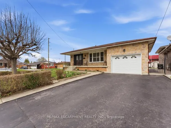 68 Nugent Dr, Hamilton, ON L8H 2M8