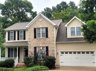 6711 Centerville Ct, Whitsett, NC 27377