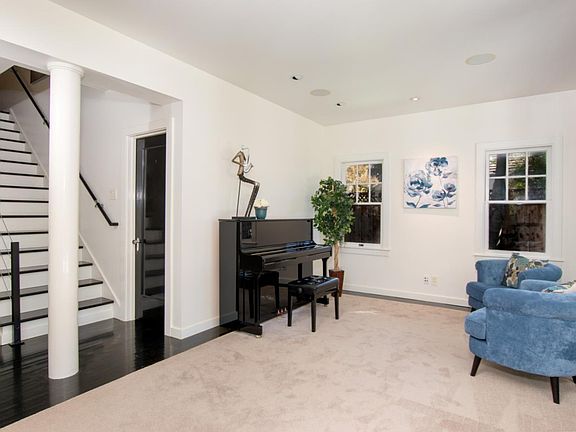 5th image of 1652 Castilleja Ave
