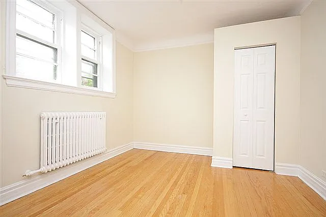 235 Charlotte St — Photo 4