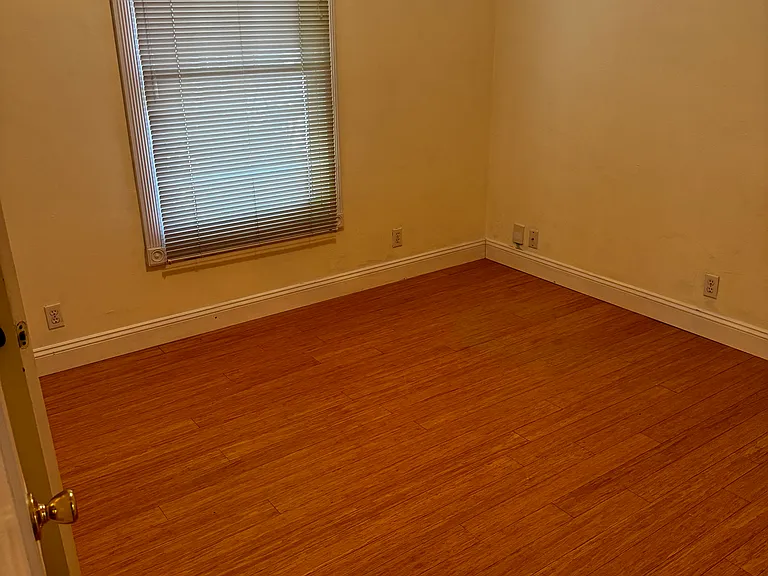 740 G St — Photo 6