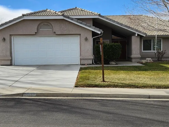 1013 Hickory Ave, Tehachapi, CA 93561