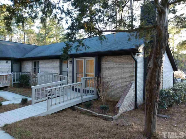 300 Woodcroft Pkwy #24D, Durham, NC 27713