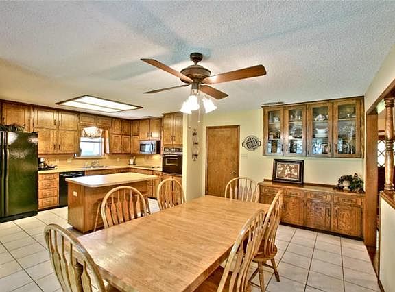 4th image of 6509 Chilton Dr