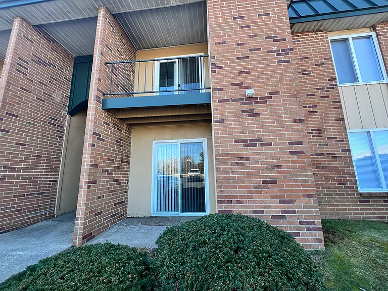 Derby Run Apartments — Photo 17